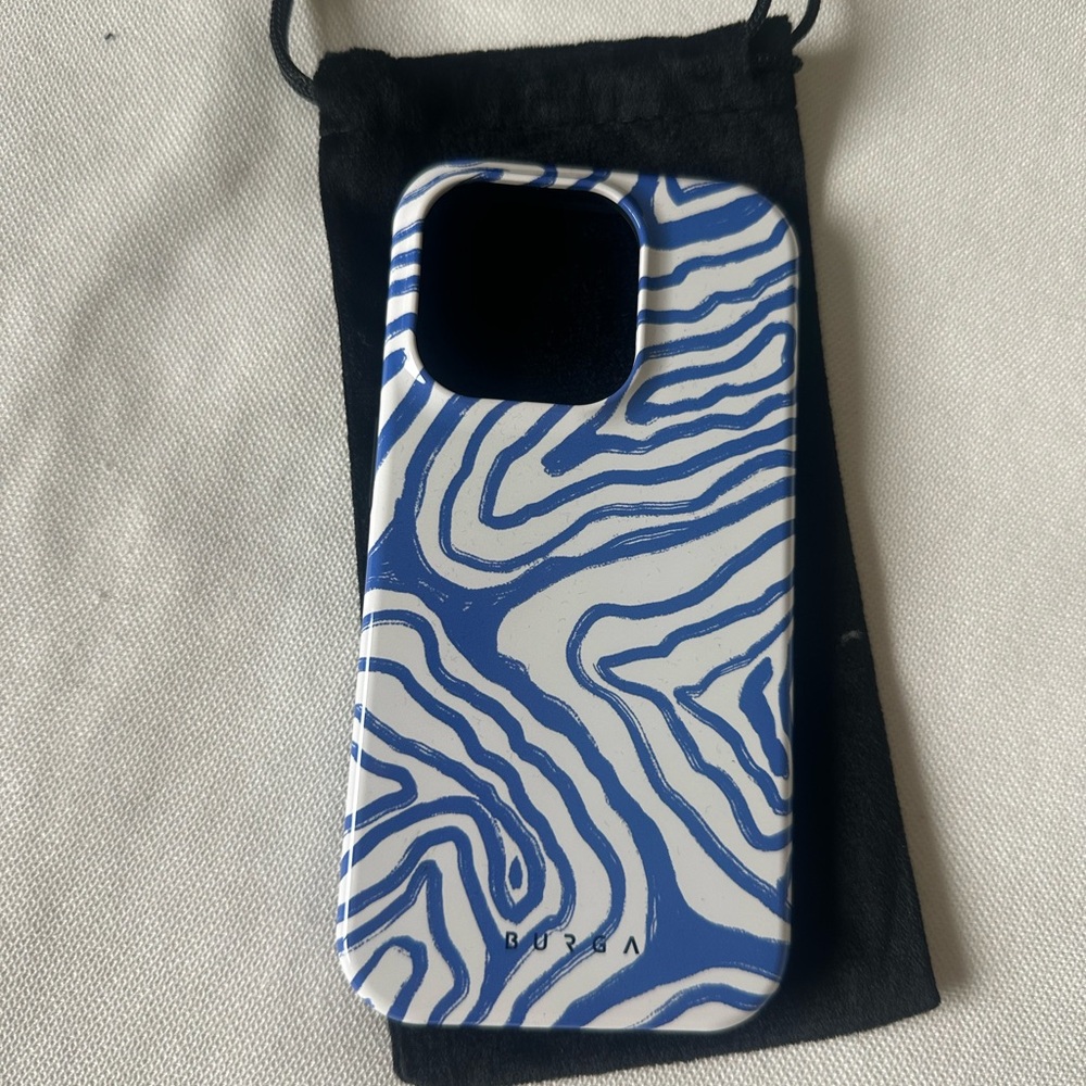 Burga Blue and White Phone Case (14 pro)
